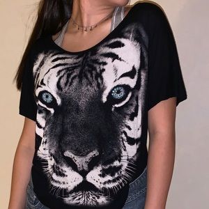 White Tiger Black Top